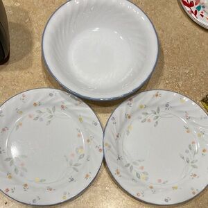 Corelle Corning English Meadow Swirl 2 Dessert Bread Plates 7 1/8" And 1 Bowl